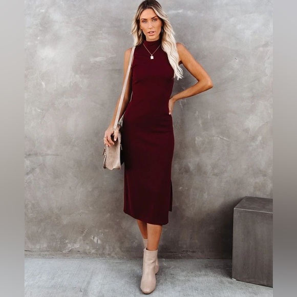 Vici Dresses & Skirts - Vici Burgundy Sleeveless Midi Dress
